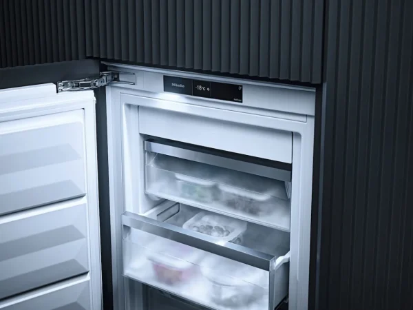 Miele Built-In Freezers>FNS 7794 E
