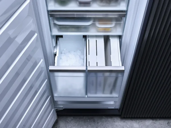 Miele Built-In Freezers>FNS 7794 E