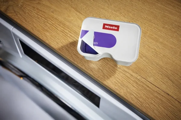Miele Laundry Care Cleaning Products>UltraDark capsules